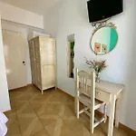Cristina Guest house 3*